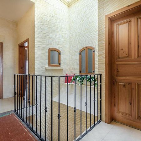 A Popular Pet Friendly Villa With A Pool, Gozo Xagħra Eksteriør bilde