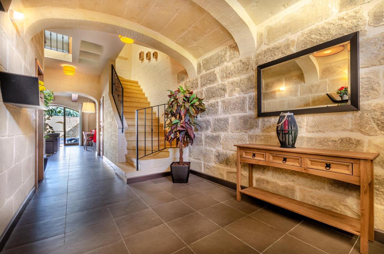 A Popular Pet Friendly Villa With A Pool, Gozo Xagħra Eksteriør bilde