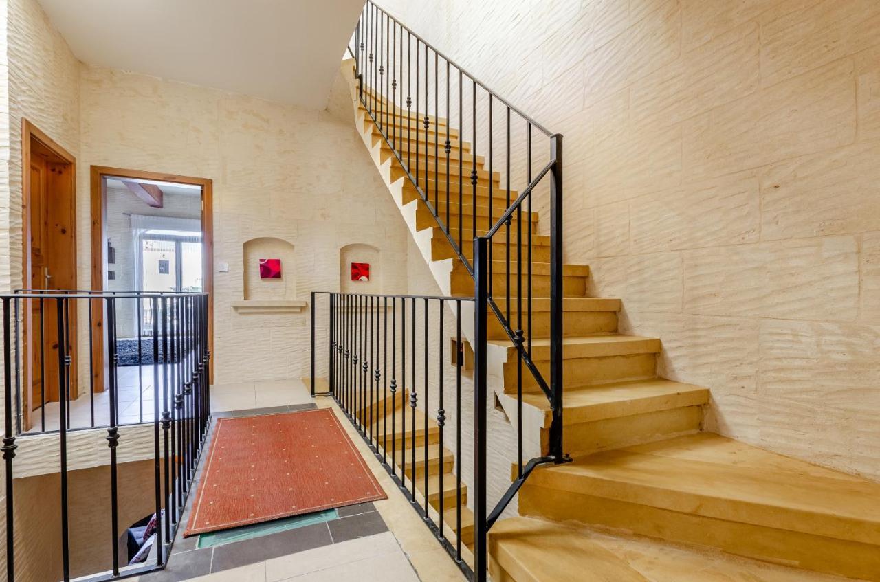 A Popular Pet Friendly Villa With A Pool, Gozo Xagħra Eksteriør bilde
